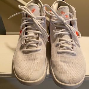 Men’s Nike Air Max Dominate sneakers